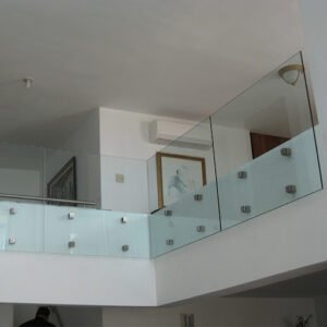 railing kaca laminated standoff